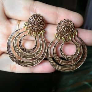 Earring