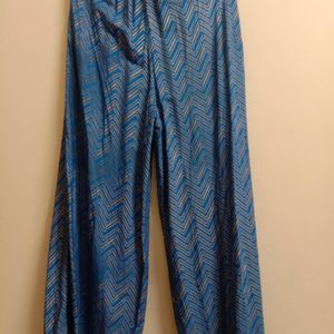 Zig-zag Design Blue Plazzo