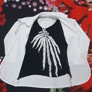 Women White Stretchable Top