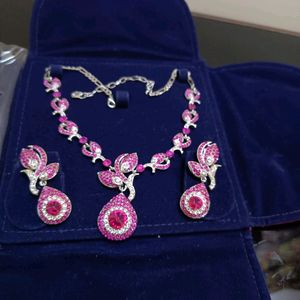 Silver Magenta Jewellery Set