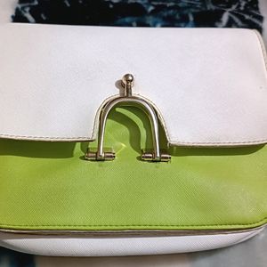 Branded Sling beg