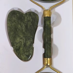 New JADE ROLLER AND GUA SHA STONE  Set Of 2