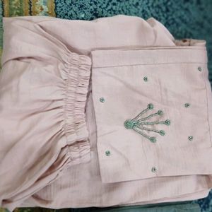 Kurti Set Same Two Pieces Color Different