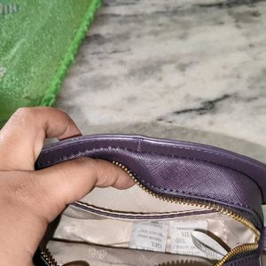 Van Heusen Sling Bag