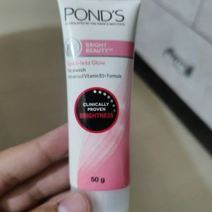 Ponds Spot Less Glow