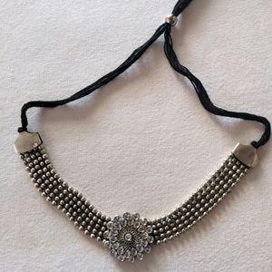 Choker Necklace