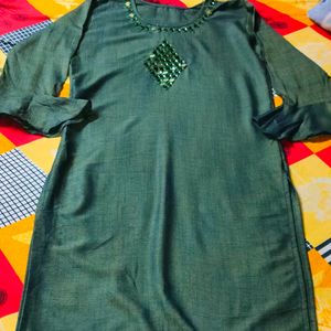 Straight Kurti Ruffle Sleeves Mirror Work