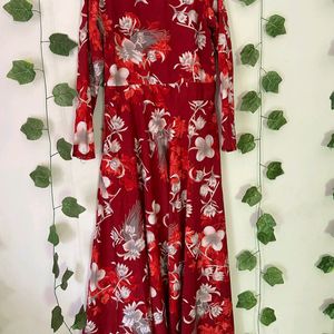 Long Dress With Floral Prints , Long Sleeve , Very Comfortable To Wear