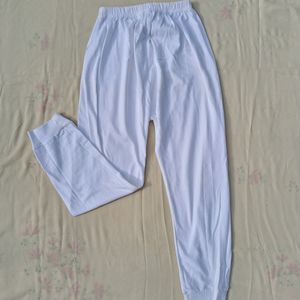 White 3/4 pants