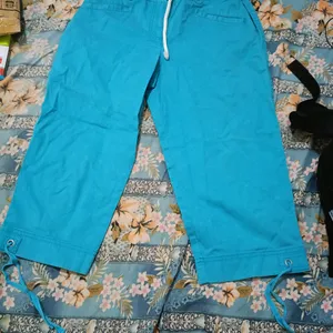 Capri Knee Length Light Blue (Mid Waist)🩵