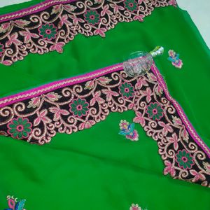 Beautiful Green Saree With Heavy Lace And Blouse