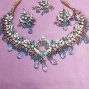 Blue 💙 Emrald 4 Piece Necklace Set 💙