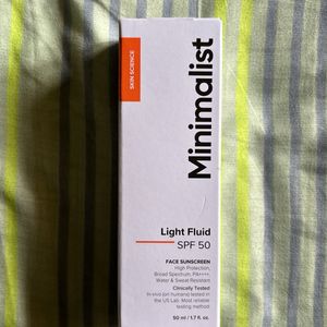 MINIMALIST LIGHT FLUID SPF 50 FACE SUNSCREEN