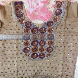 WOMEN STRAIGHT CHANDERI KURTA SET