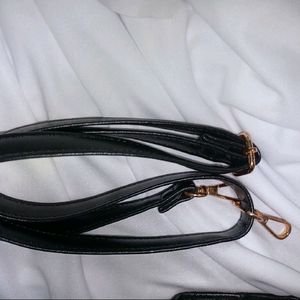 The black satchel handbag- Lino Perros