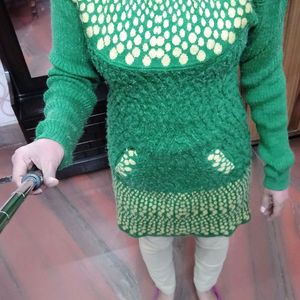 long woolen top