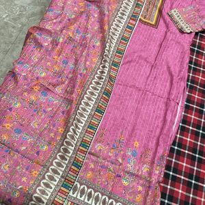 Pakistani Suit Designer( 42 Only)