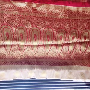 Amazing Border Saree😍🤍