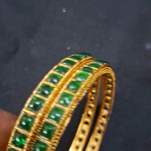 Beautiful Green 💚 Bangles