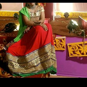 Women’s Red Green Navratri Chaniya Choli With Read