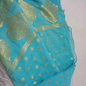 4 Sarees