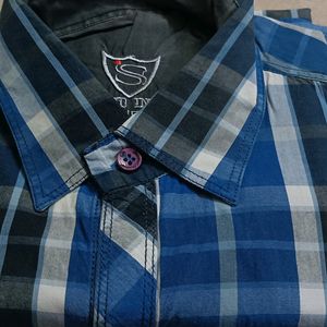 Branded shirts - size 44