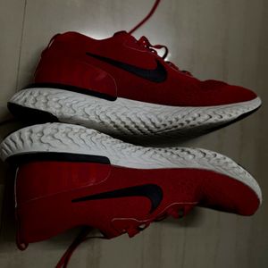 Nike User Shoes Size 9.5