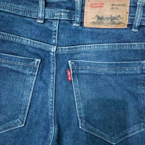 Sale Levi's Jeans For Limited Time