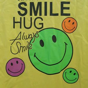 Women's Printed Smile Hug Half Sleeves Tshirt