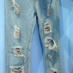 Damage Jeans