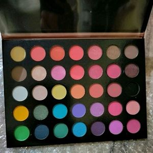 color studio eyeshadow palette