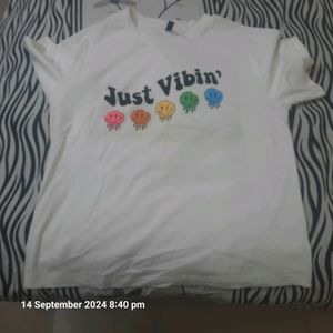 GOODVIBES WHITE TSHIRT