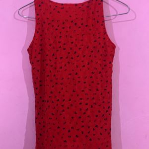 red hearts top