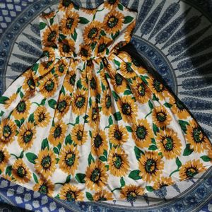 Sunflower Printed Flair Dress🌻