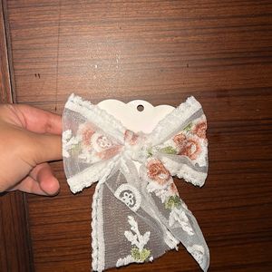 White Bow Hair Clip