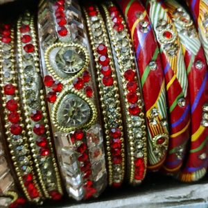 Bracelet (कंगन)