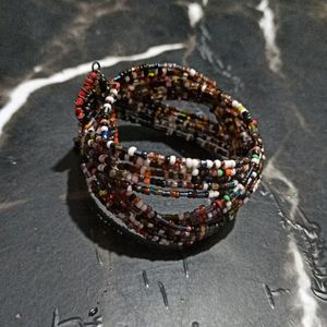 Women Beaded Bracelet