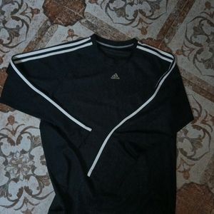 Adidas T Shirt