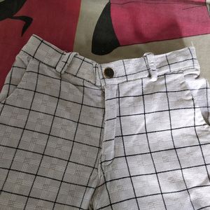 Stylish Kids Cotton White Check Pant for Boys