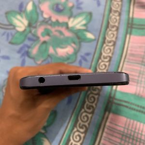 Lenovo Vibe k5 Mobile In New Condition But Corner