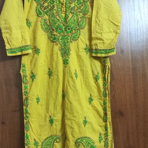 Few Time Used LucknowChikankari Thread Work Kurta