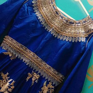 ✨ Beautiful Royal Blue Gown✨