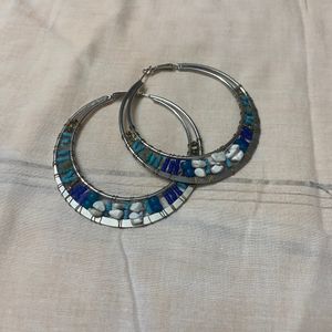 Hoop Earrings With A Twist