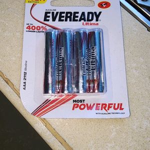 Eveready Ultima AAA battery pack of 4