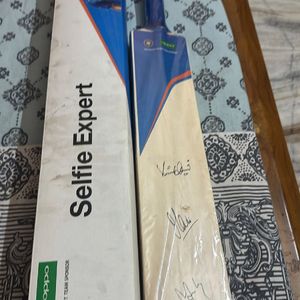 Oppo Cricket Autographed Bat Unused