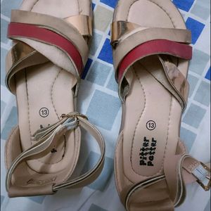 Peter Patter Brand Girls Sandals In 13 Number