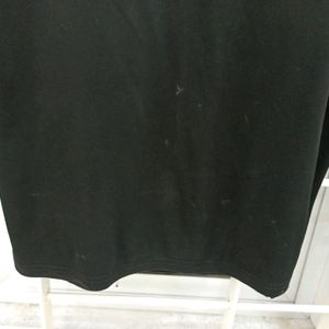 Under-armour black t-shirt