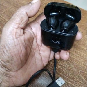 Boat Wireless Ear Phone