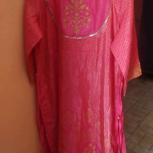 Aurelia Kurta