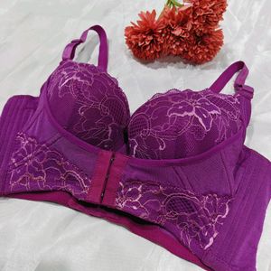 Imported Designer Bra With Front Lock Nd Back Lck